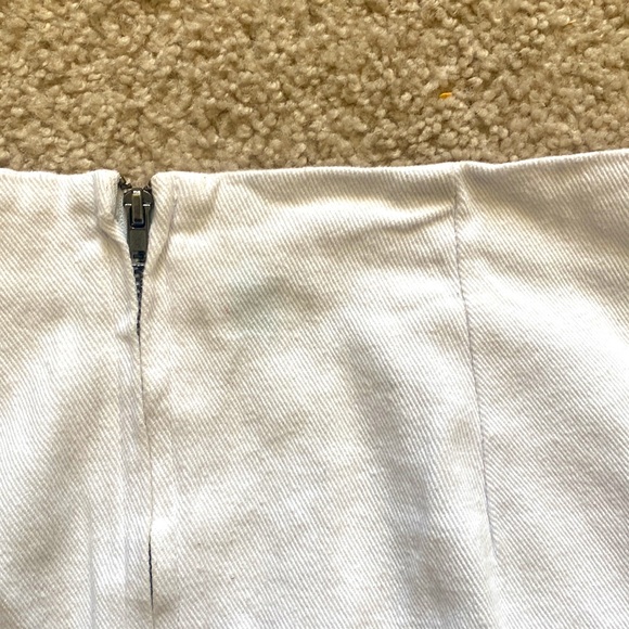 White Mini Skirt - Picture 3 of 4